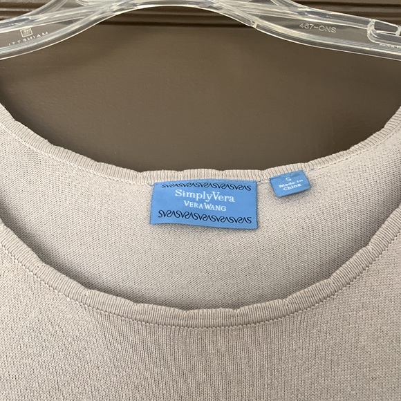 Simply Vera Vera Wang women’s sweater dress, size small - Picture 3 of 6